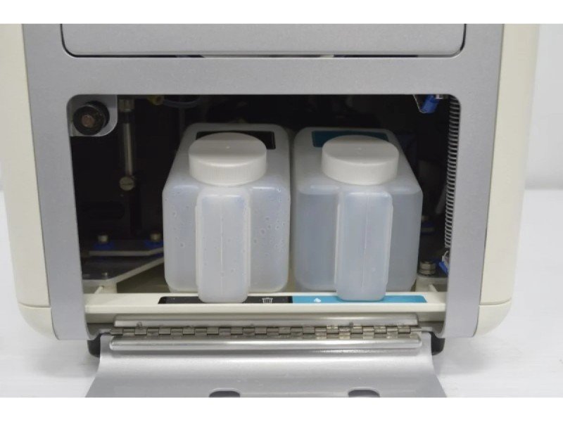 Thermo Attune NxT Acoustic Focusing Cytometer (3)Lasers/(11) Colors/(13)Detectors w/ Autosampler V4B3R3