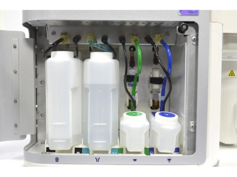 Thermo Attune NxT Acoustic Focusing Cytometer (3)Lasers/(11) Colors/(13)Detectors w/ Autosampler V4B3R3