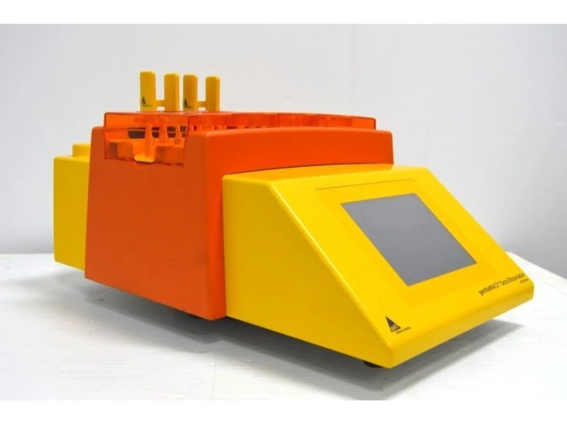 Miltenyi gentleMACS Octo Dissociator with 2 Heaters