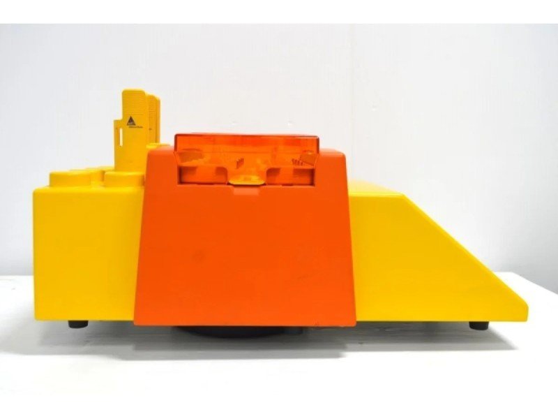 Miltenyi gentleMACS Octo Dissociator with 2 Heaters