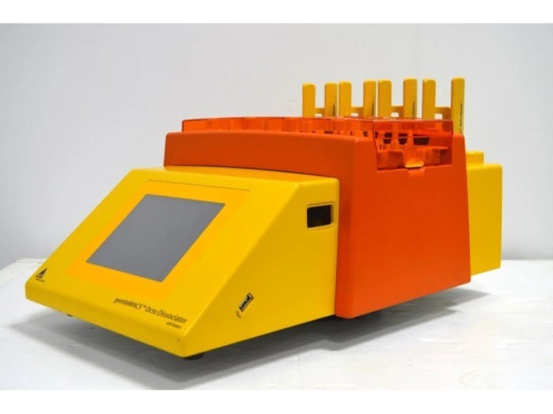 Miltenyi gentleMACS Octo Dissociator with 4 Heaters