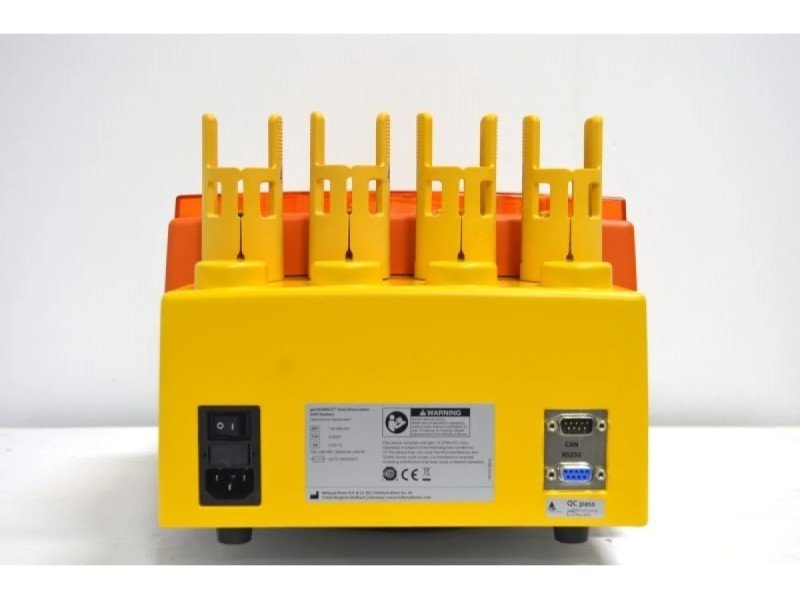 Miltenyi gentleMACS Octo Dissociator with 4 Heaters