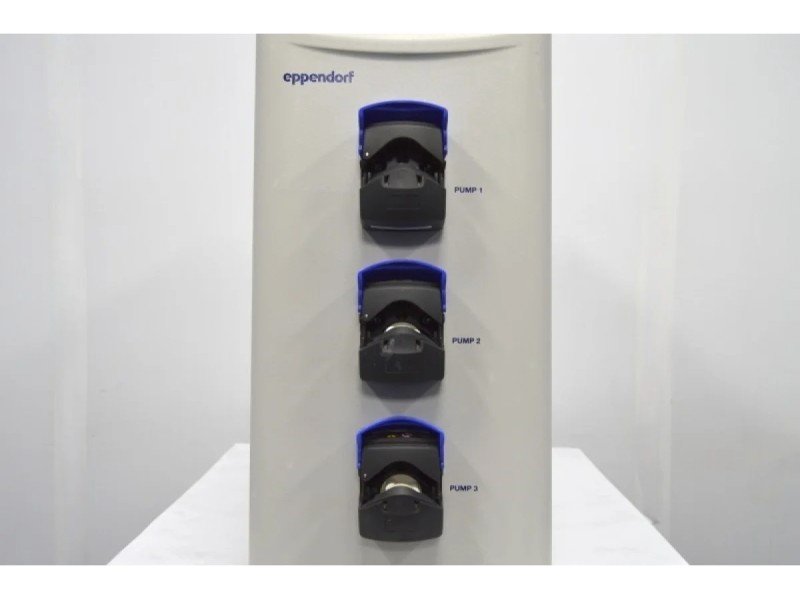 Eppendorf BioFlo 120 Bioprocess Control System with 5 Liter Glass Autoclavable Vessel Eppendorf BioFlo 120 Bioprocess Control System with 5 Liter Glass Autoclavable Vessel