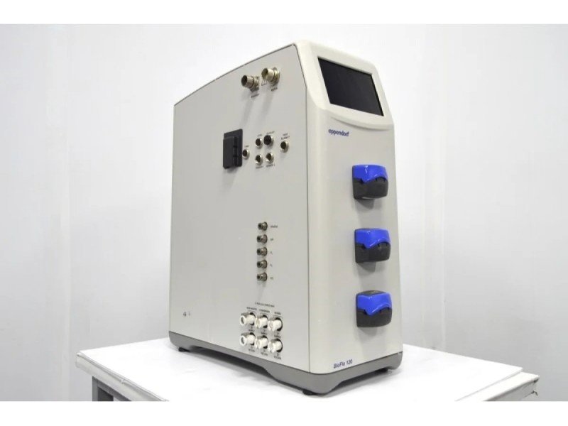 Eppendorf BioFlo 120 Bioprocess Control System with 5 Liter Glass Autoclavable Vessel Eppendorf BioFlo 120 Bioprocess Control System with 5 Liter Glass Autoclavable Vessel