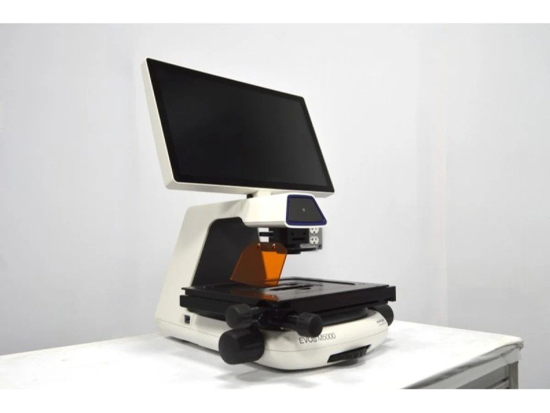 Thermo Invitrogen EVOS M5000 Phase Contrast Fluorescence Microscope Imaging System Thermo Invitrogen EVOS M5000 Phase Contrast Fluorescence Microscope Imaging System