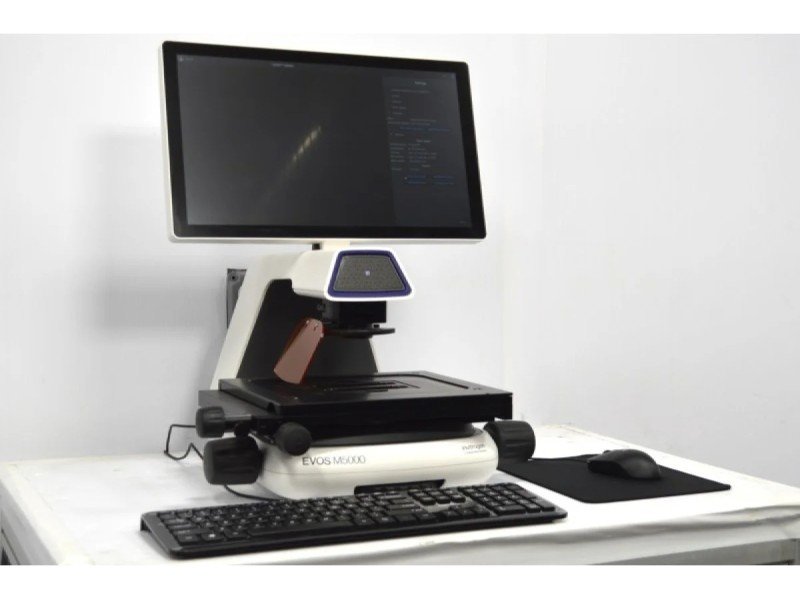 Thermo Invitrogen EVOS M5000 Phase Contrast Fluorescence Microscope Imaging System Thermo Invitrogen EVOS M5000 Phase Contrast Fluorescence Microscope Imaging System