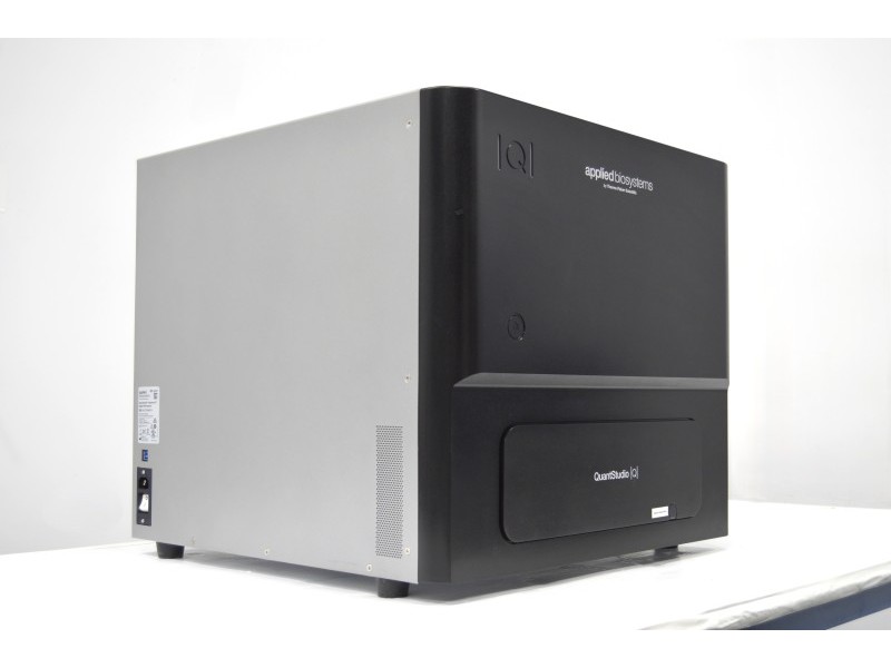 Thermo ABI QuantStudio Absolute Q Digital PCR System