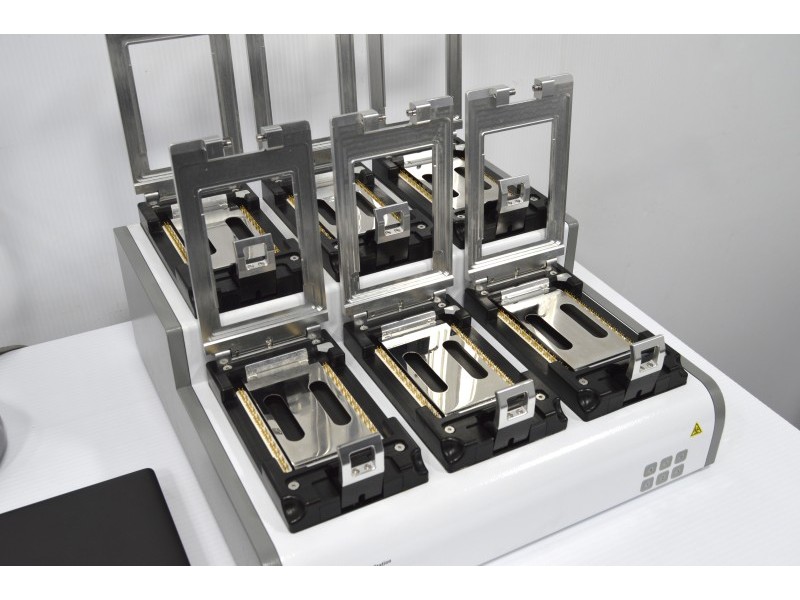 Agilent xCELLIgence RTCA MP Real-Time Cell Analyzer w/ 6x96 Multiple Plates Station