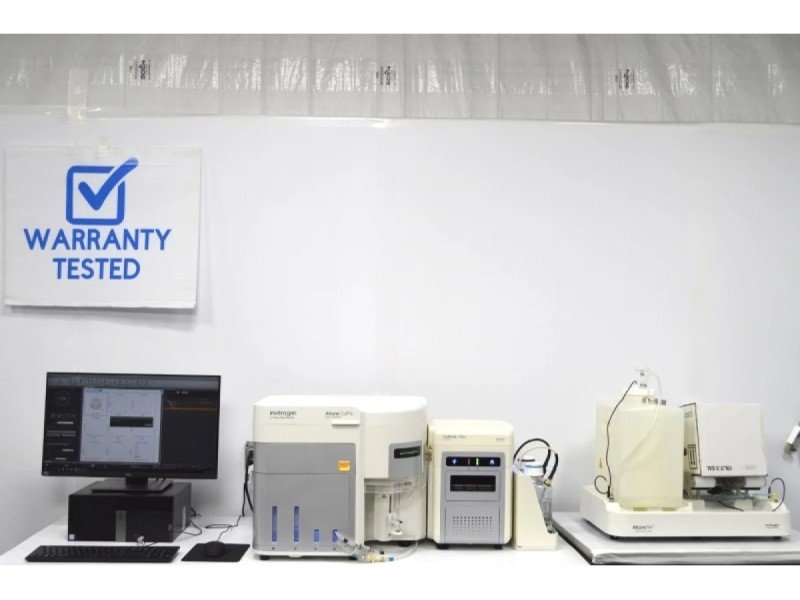 Thermo Attune CytPix Acoustic Focusing Cytometer (3)Lasers/(11) Colors/(13)Detectors w/ CytKick Max Autosampler and External Fluid Supply Thermo Attune CytPix Acoustic Focusing Cytometer (3)Lasers/(11) Colors/(13)Detectors w/ CytKick Max Autosampler and External Fluid Supply