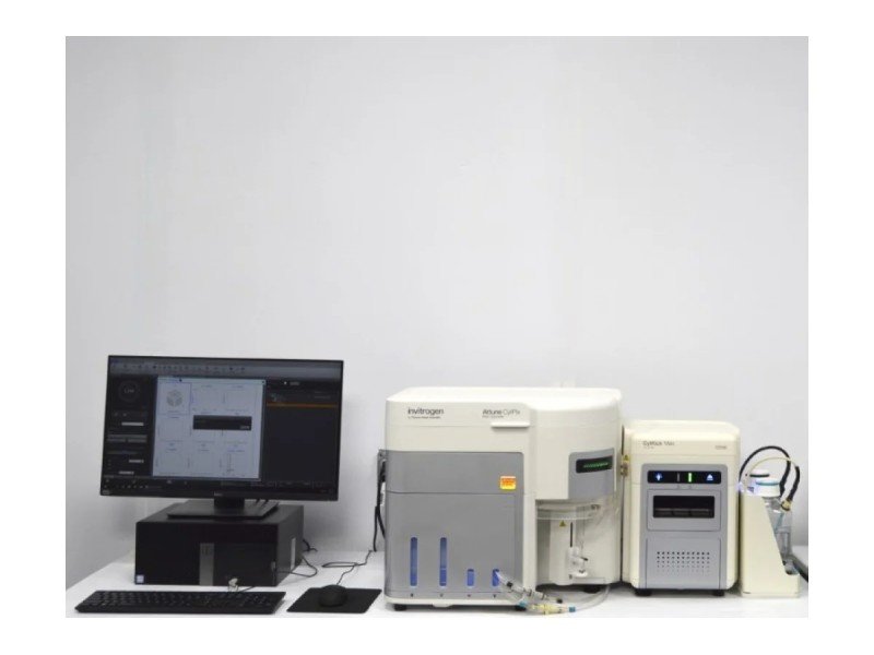 Thermo Attune CytPix Acoustic Focusing Cytometer (3)Lasers/(11) Colors/(13)Detectors w/ CytKick Max Autosampler Thermo Attune CytPix Acoustic Focusing Cytometer (3)Lasers/(11) Colors/(13)Detectors w/ CytKick Max Autosampler