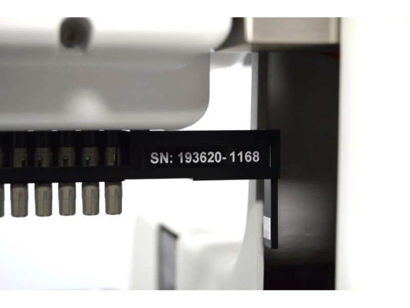 Hamilton LabElite Integrated I.D. Capper DeCapper with 96 Format 12 Channel Head Hamilton LabElite Integrated I.D. Capper DeCapper with 96 Format 12 Channel Head