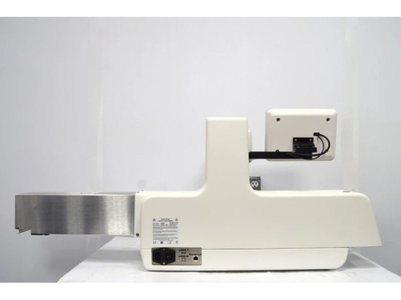 Hamilton LabElite Integrated I.D. Capper DeCapper with 96 Format 12 Channel Head Hamilton LabElite Integrated I.D. Capper DeCapper with 96 Format 12 Channel Head