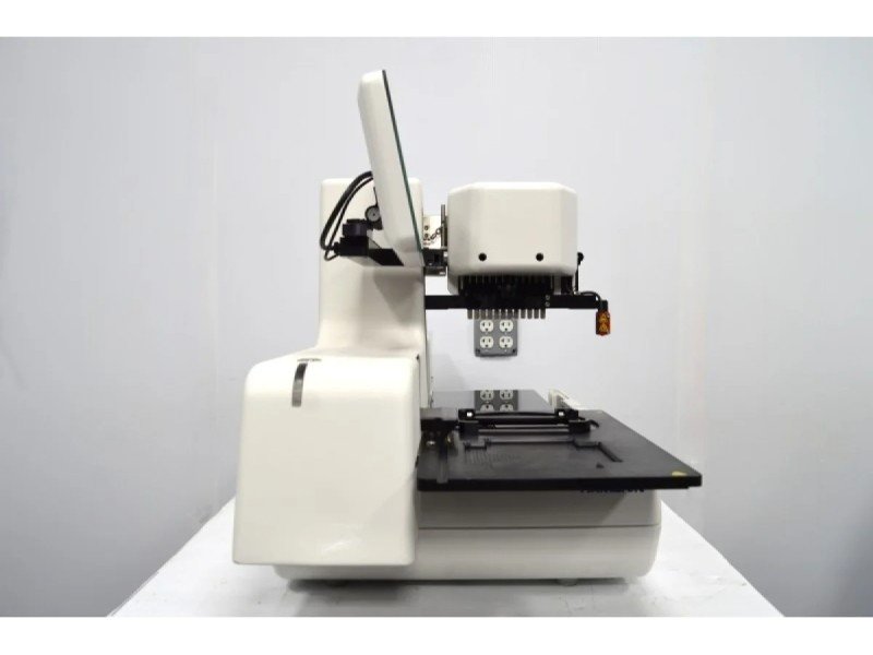Hamilton LabElite Integrated I.D. Capper DeCapper with 96 Format 12 Channel Head Hamilton LabElite Integrated I.D. Capper DeCapper with 96 Format 12 Channel Head