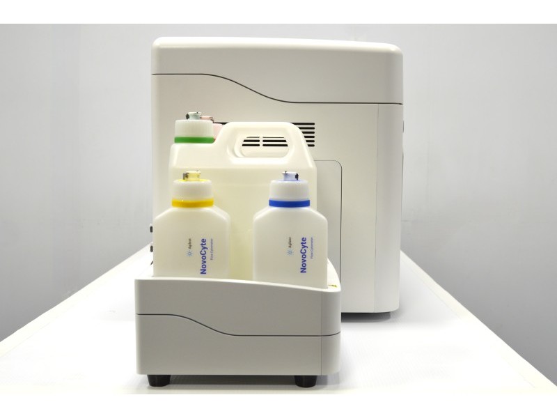 Agilent NovoCyte Penteon Flow Cytometer (5)Lasers/(30)Colors/(32)Detectors - Made in 2023