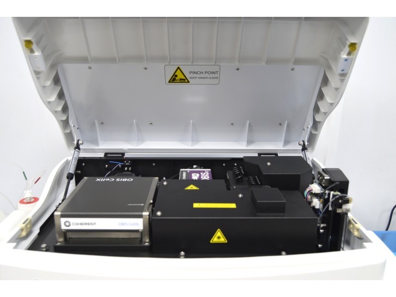 Agilent NovoCyte Penteon Flow Cytometer (5)Lasers/(30)Colors/(32)Detectors - Made in 2023