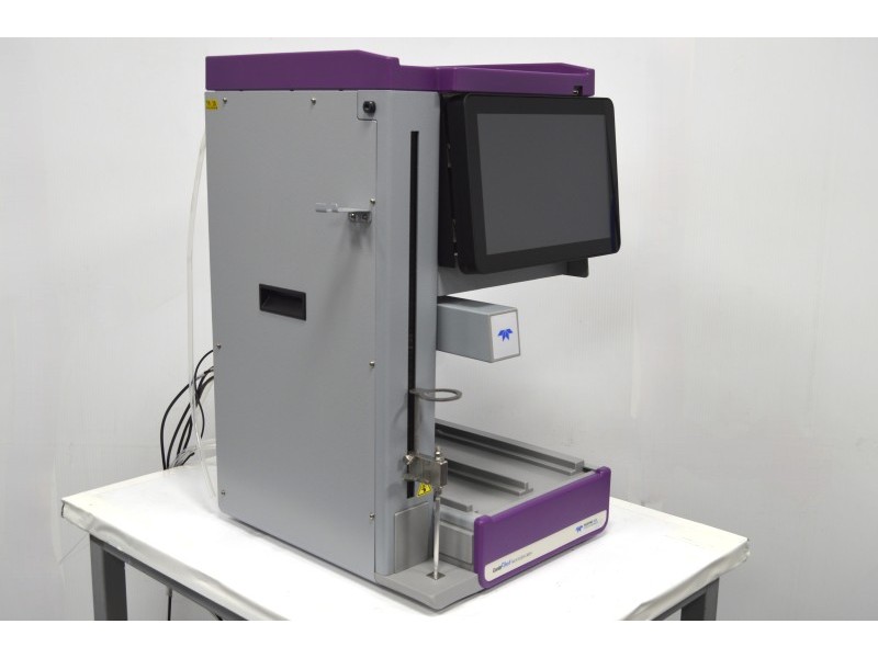 Teledyne Isco CombiFlash NextGen 300+ UV Chromatography System w/ ELSD Detector Includes 2 Racks