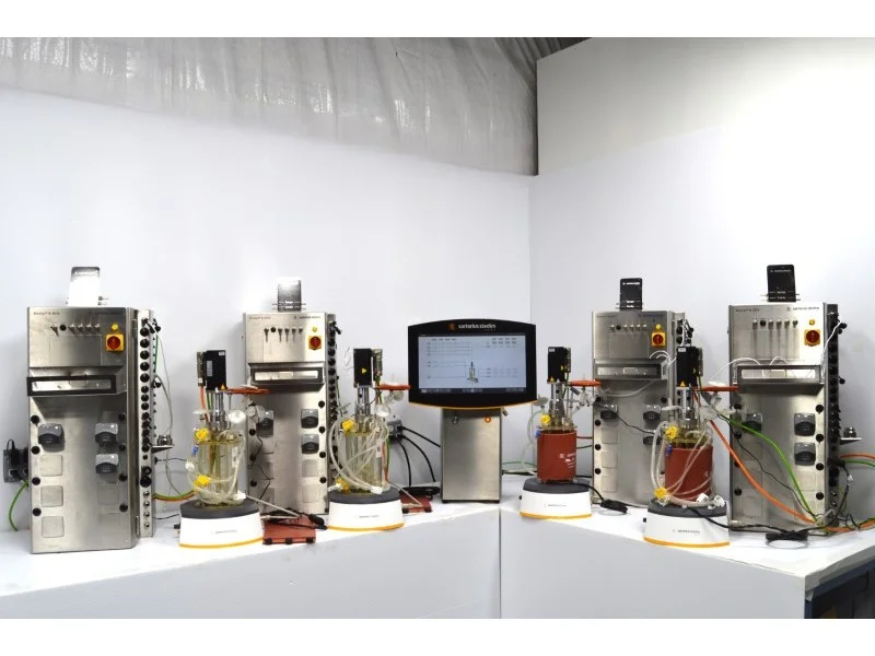 Sartorius Biostat B-DCU 4-Fold Cell Culture Univessel SU Bioreactor System