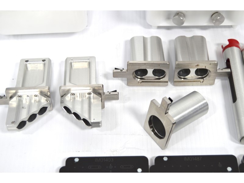 Thermo Scientific Invitrogen BIGFOOT Spectral Cell Sorter (4)Lasers/(25)Fluorescence Channels/(27) Detectors