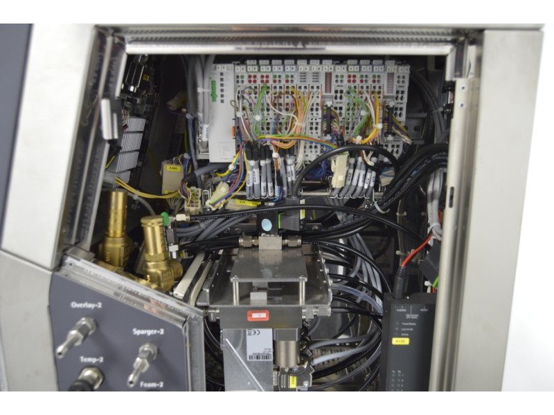Sartorius Stedim Biostat B Twin Bioreactor for Cell Cultures with 2 Liter Jacketed Autoclavable Reactor Vessels