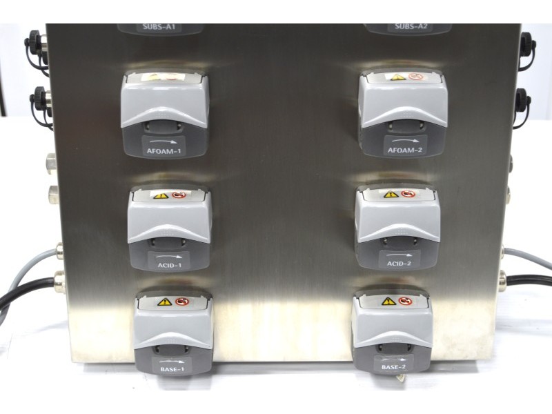 Sartorius Stedim Biostat B Twin Bioreactor for Cell Cultures with 2 Liter Jacketed Autoclavable Reactor Vessels