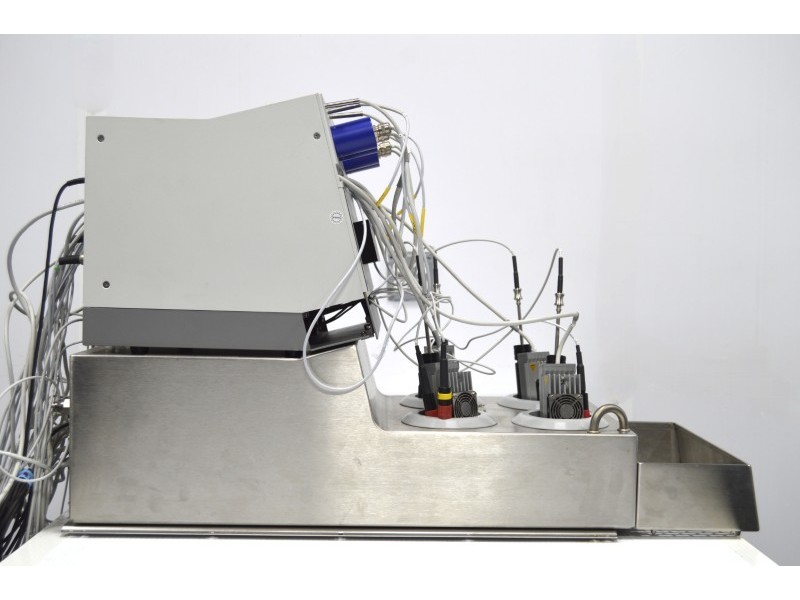 Eppendorf DASbox Mini Bioreactor System Unit 3