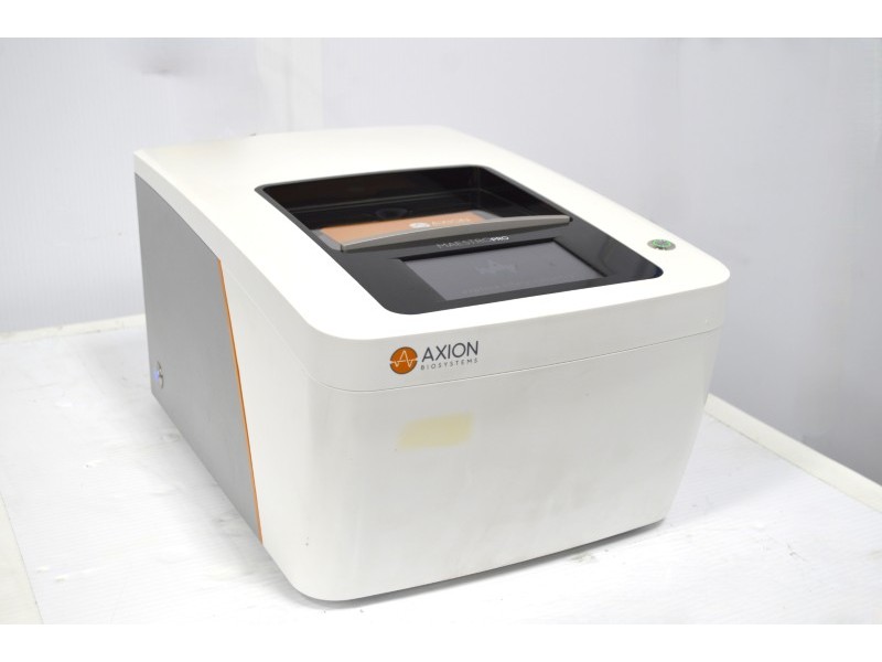 Axion Biosystems Maestro Pro MEA System