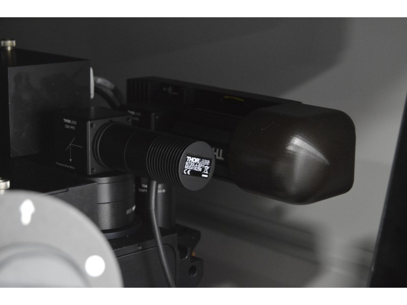 Bruker Berkeley Lights Beacon Single-Cell Cellular Analysis Optofluidic System (CAS 2.4 Premium)
