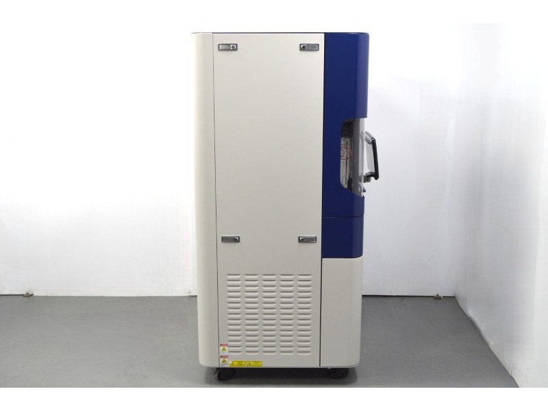 Bruker Berkeley Lights Beacon Single-Cell Cellular Analysis Optofluidic System (CAS 2.4 Premium)