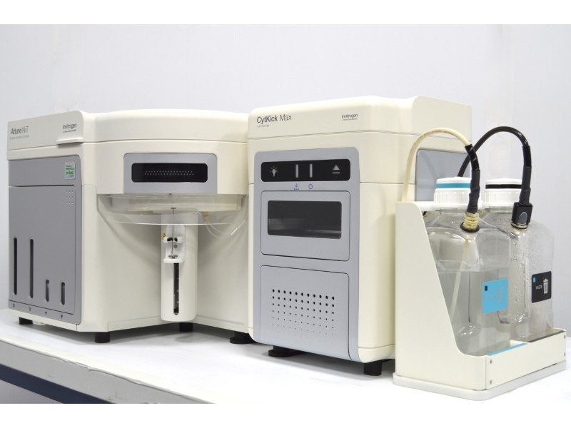 Thermo Attune NxT Acoustic Focusing Cytometer (1 YEAR WARRANTY) with (4)Lasers/(14) Colors/(16)Detectors w/ CytKick MAX Autosampler