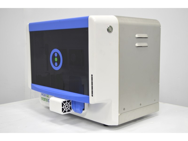 NanoCellect Biomedical Wolf G2 Cell Sorter w/ Chiller-Stirrer Accessory