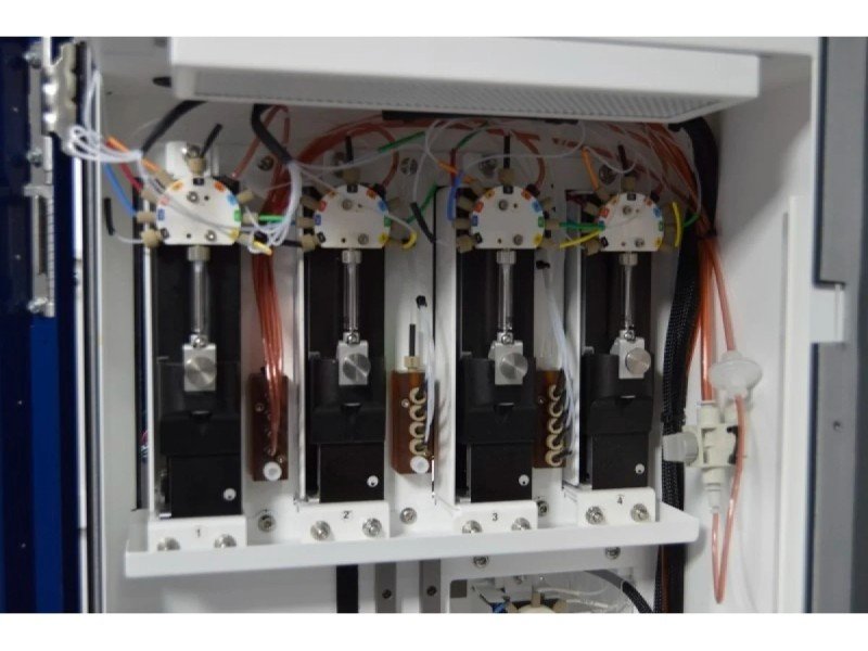 Bruker Berkeley Lights Beacon Single-Cell Cellular Analysis Optofluidic System (CAS 2.4 Premium) with/ Multi-Chip Fluidics Station Bruker Berkeley Lights Beacon Single-Cell Cellular Analysis Optofluidic System (CAS 2.4 Premium) with/ Multi-Chip Fluidics Station
