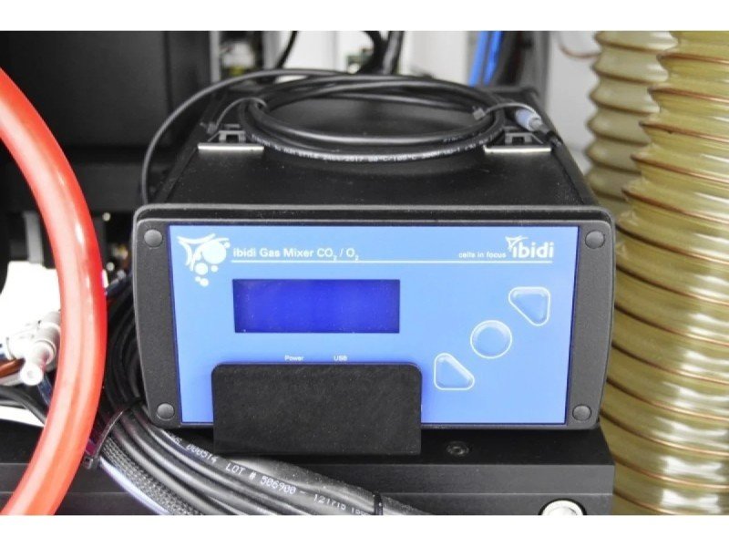Bruker Berkeley Lights Beacon Single-Cell Cellular Analysis Optofluidic System (CAS 2.4 Premium) with/ Multi-Chip Fluidics Station Bruker Berkeley Lights Beacon Single-Cell Cellular Analysis Optofluidic System (CAS 2.4 Premium) with/ Multi-Chip Fluidics Station
