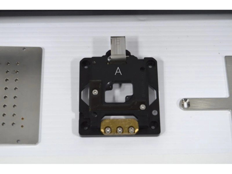 Bruker Berkeley Lights Beacon Single-Cell Cellular Analysis Optofluidic System (CAS 2.4 Premium) with/ Multi-Chip Fluidics Station Bruker Berkeley Lights Beacon Single-Cell Cellular Analysis Optofluidic System (CAS 2.4 Premium) with/ Multi-Chip Fluidics Station