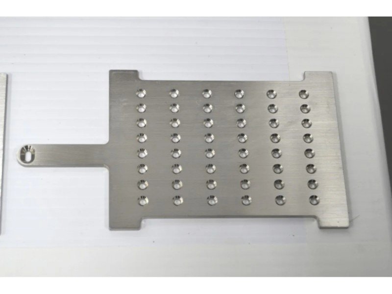 Bruker Berkeley Lights Beacon Single-Cell Cellular Analysis Optofluidic System (CAS 2.4 Premium) with/ Multi-Chip Fluidics Station Bruker Berkeley Lights Beacon Single-Cell Cellular Analysis Optofluidic System (CAS 2.4 Premium) with/ Multi-Chip Fluidics Station