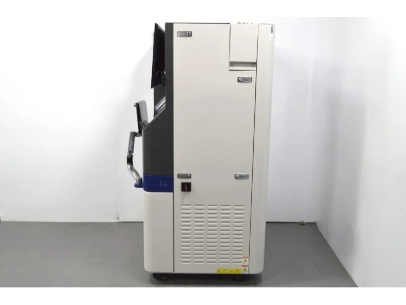 Bruker Berkeley Lights Beacon Single-Cell Cellular Analysis Optofluidic System (CAS 2.4 Premium) with/ Multi-Chip Fluidics Station Bruker Berkeley Lights Beacon Single-Cell Cellular Analysis Optofluidic System (CAS 2.4 Premium) with/ Multi-Chip Fluidics Station
