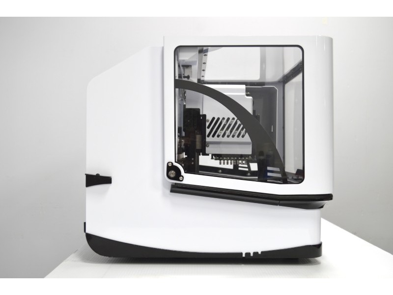 Formulatrix NT8 Automated Nanoliter-scale Liquid Handling System 