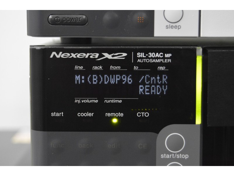 Shimadzu UHPLC System (Nexera Hybrid) with Dual LC‑20ADXR Pumps, X2 SIL-30AC and SPD‑40 UV-VIS Detector