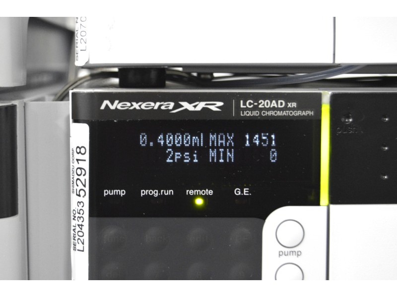 Shimadzu UHPLC System (Nexera Hybrid) with Dual LC‑20ADXR Pumps, X2 SIL-30AC and SPD‑40 UV-VIS Detector