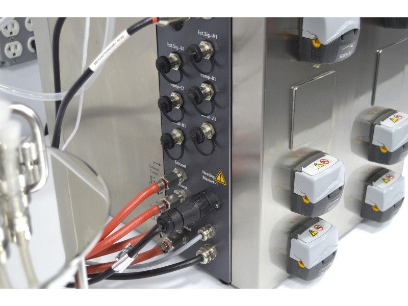 OXY-Sartorius Stedim Biostat B Twin Bioreactor for Cell Cultures with 2 Liter SW Autoclavable Vessels