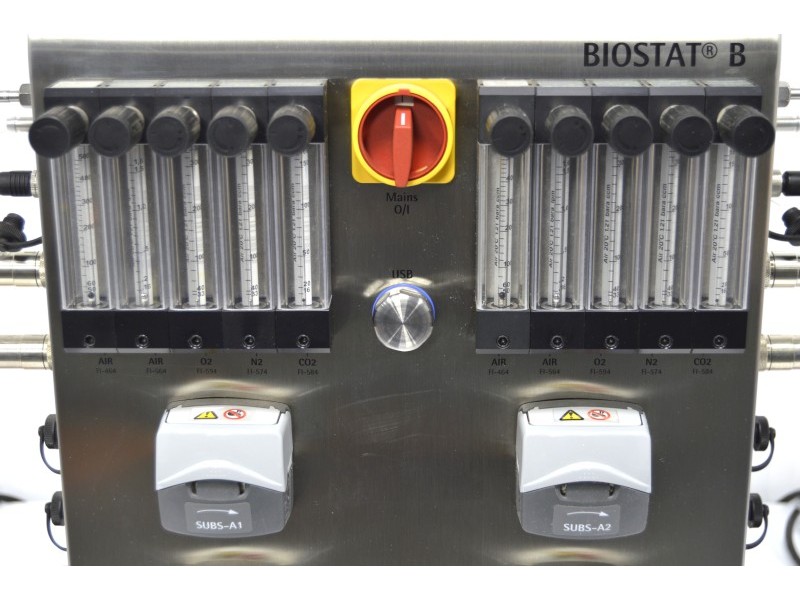 Sartorius Stedim Biostat B Twin Bioreactor for Cell Cultures with 2 Liter Jacketed Autoclavable Vessels
