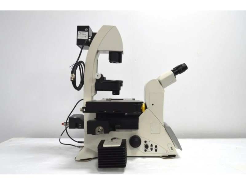 Leica DMi8 Inverted LED Fluorescence Motorized Microscope w/ Adaptive Focus Control (New Filters) Leica DMi8 Inverted LED Fluorescence Motorized Microscope w/ Adaptive Focus Control (New Filters)