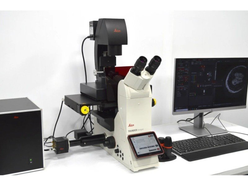 Leica DMi8 THUNDER Imager Motorized Inverted Fluorescence Microscope w/ Adaptive Focus Control Leica DMi8 THUNDER Imager Motorized Inverted Fluorescence Microscope w/ Adaptive Focus Control