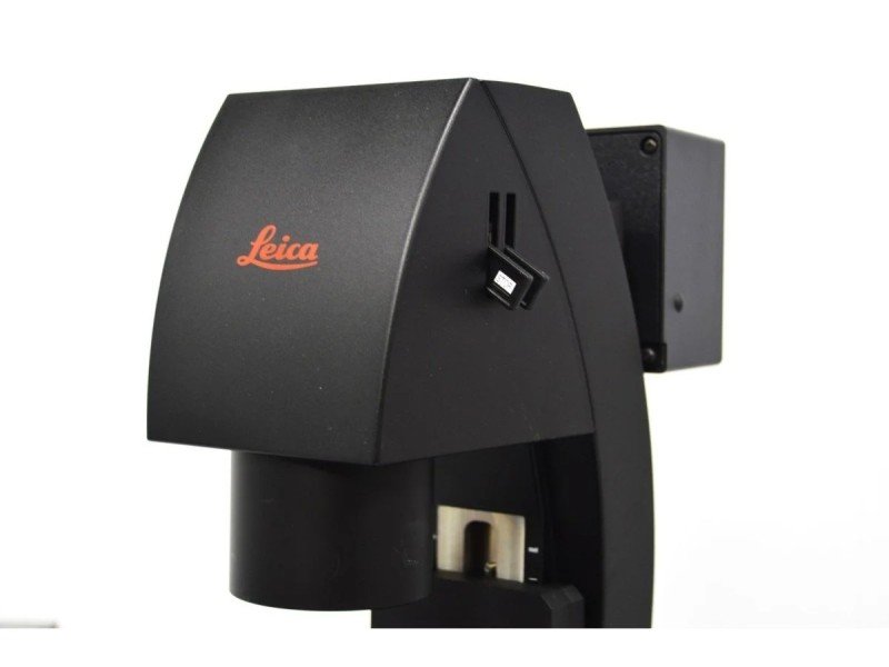 Leica DMi8 THUNDER Imager Motorized Inverted Fluorescence Microscope w/ Adaptive Focus Control Leica DMi8 THUNDER Imager Motorized Inverted Fluorescence Microscope w/ Adaptive Focus Control