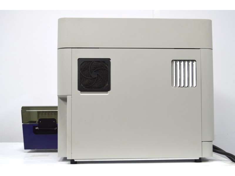 BD FACSLyric IVD Flow Cytometer (3)Lasers(12)Colors/(14)Detectors with 30-Tube Universal Loader