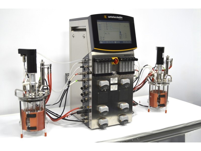 Sartorius Stedim Biostat B Twin Bioreactor for Cell Cultures with 2 Liter SW Autoclavable Vessels