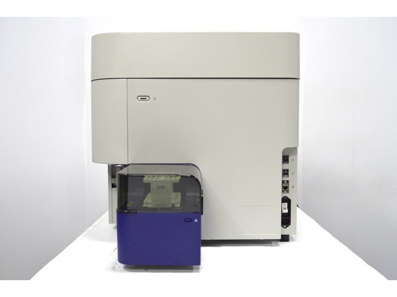BD FACSLyric IVD Flow Cytometer (3)Lasers(10)Colors/(12)Detectors with 30-Tube Universal Loader Unit 3