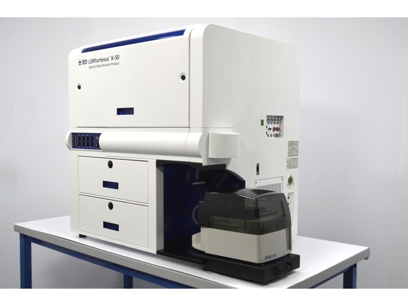 BD LSRFortessa A5 (X-50) Cell Analyzer Flow Cytometer (5)Lasers/(28)Colors/(30)Detectors w/ HTS Sampler & Supply System