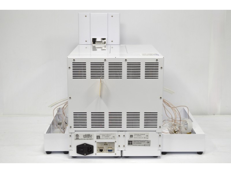 Xylem YSI 2950D Biochemistry Analyzer w 2 Biosensosr and 1 ISE Modules