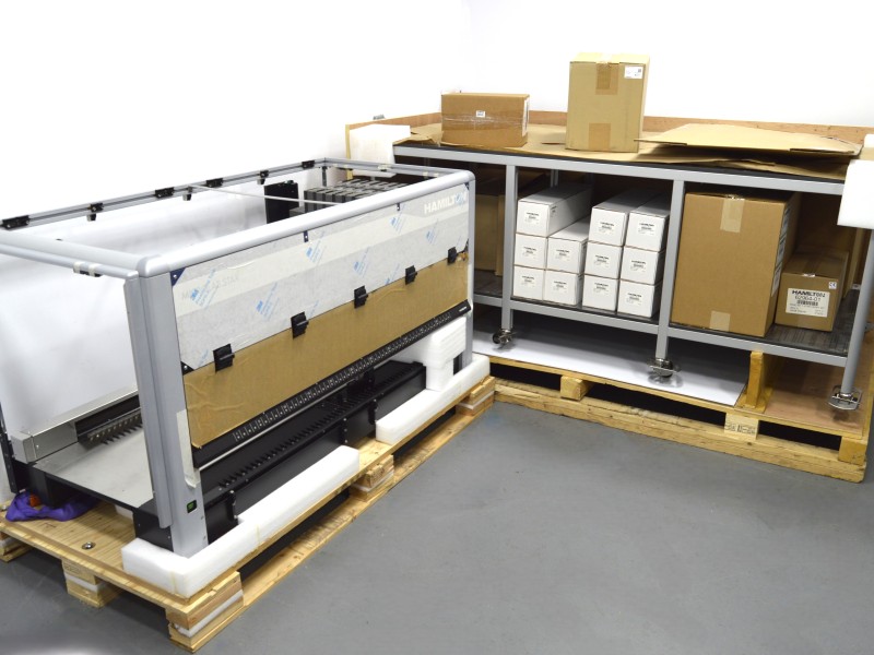 BRAND NEW Hamilton MICROLAB STAR Liquid Handler w/ Span, iSWAP, Autoloader & Custom Bench (Can be reconfigured to Span-8 w/CO-RE 96 1000ul head) Unit 2