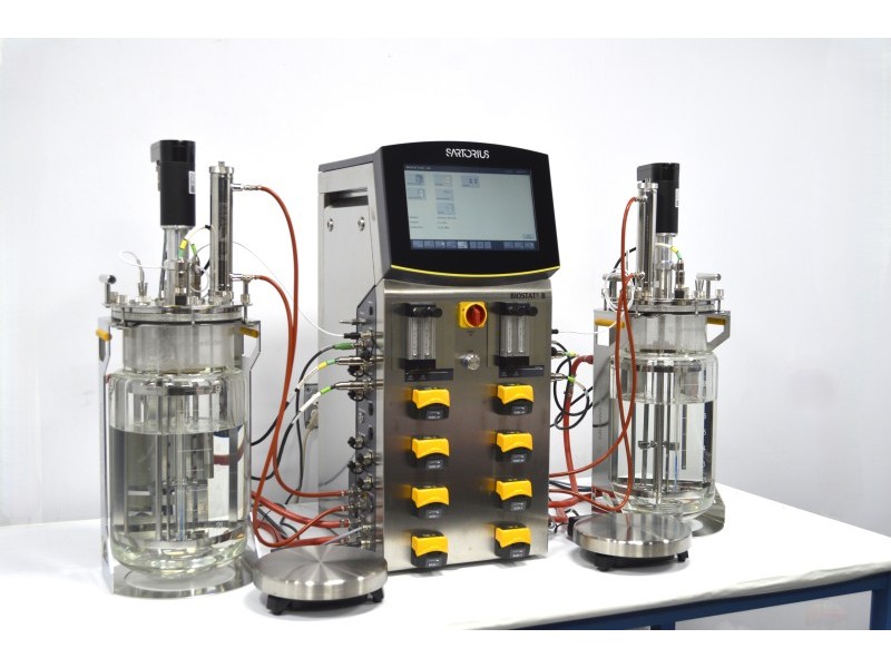 Sartorius Biostat B Twin Bioreactor for Microbial Cultures with 10 Liter Jacketed Autoclavable Vessels and Scales